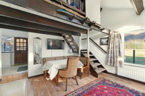 Rowan Studio Cottage